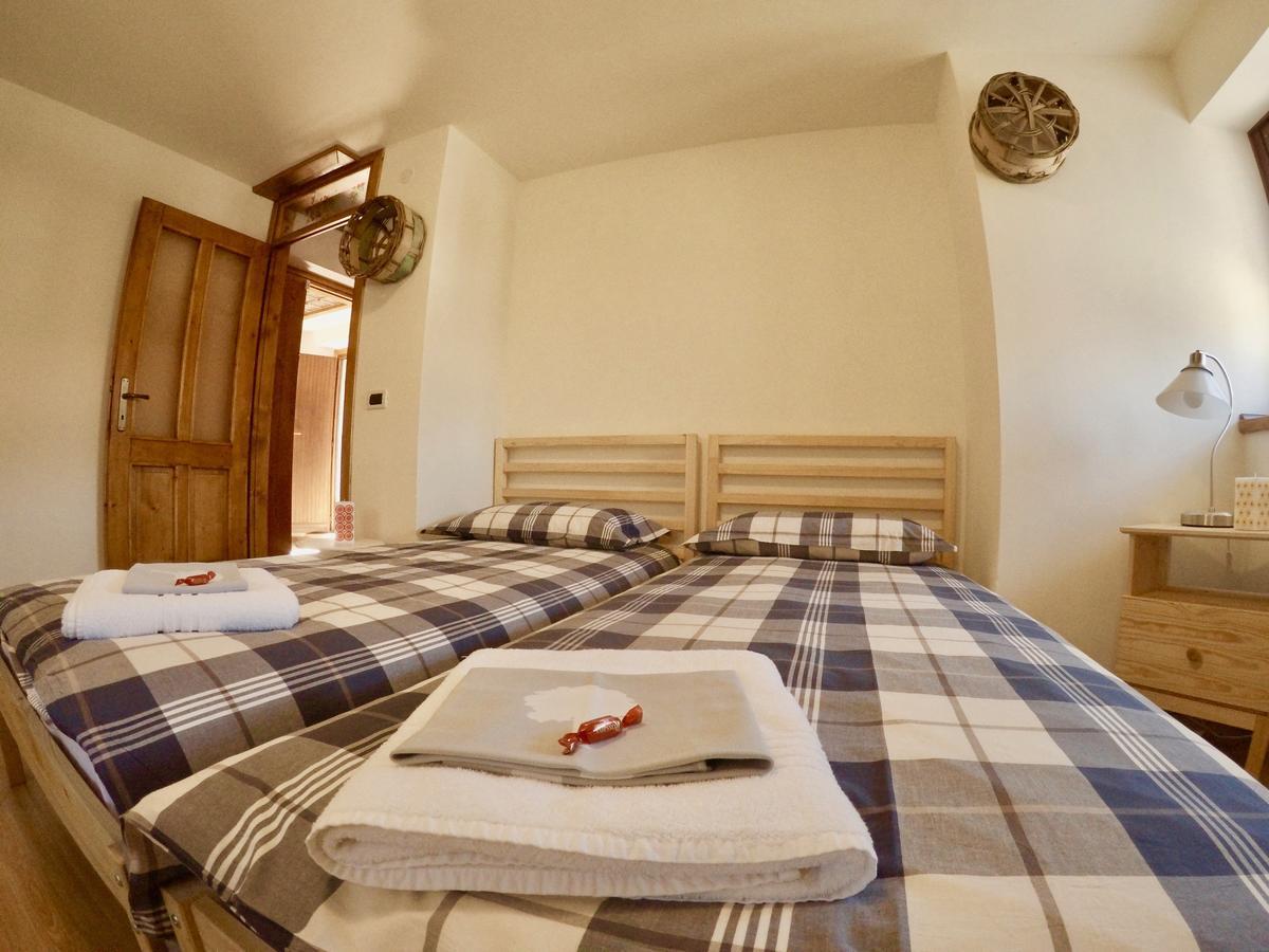 4Lander House Balins Hotel Clauzetto Exterior photo